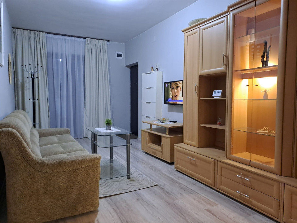 Închiriere apart. deosebit cu 2 camere, Între Lacuri/Dunării