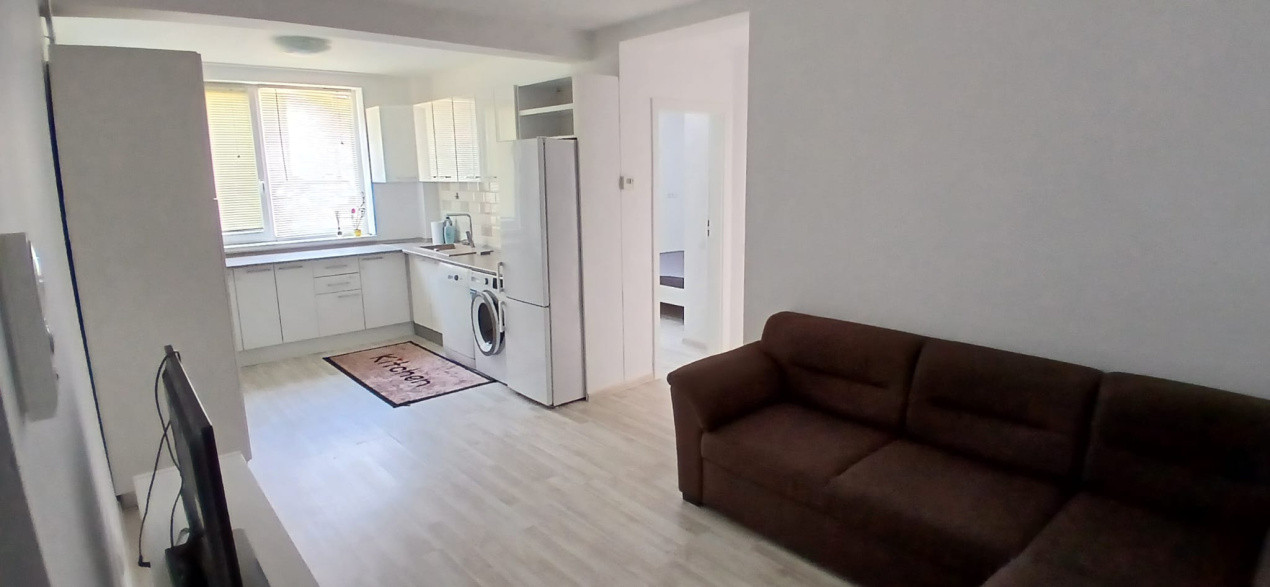 Apartament 2 camere, parter, cu curte proprie – Str. Tiberiu Ricci, zona