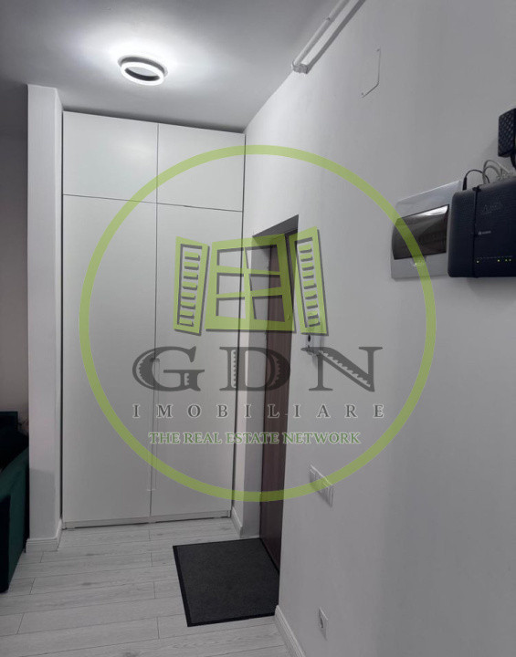 Apartament de lux cu 3 camere – mobilat, utilat complet + 2 locuri de parcare