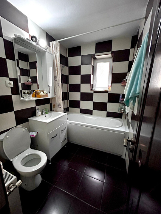 Apartament | 3 camere -74mp - decomandat | de vânzare - zona Turnișor