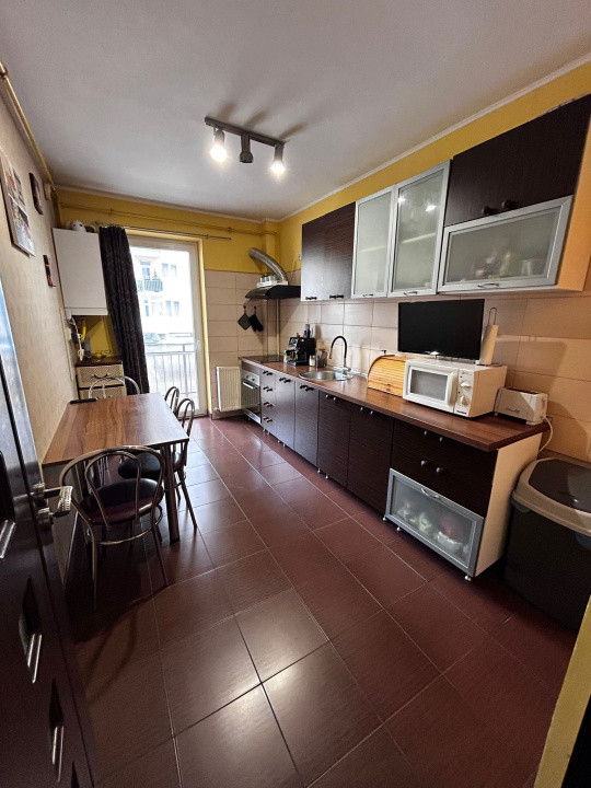 Apartament | 3 camere -74mp - decomandat | de vânzare - zona Turnișor