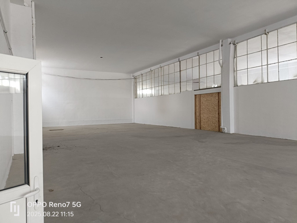 Spațiu industrial/comercial de închiriat