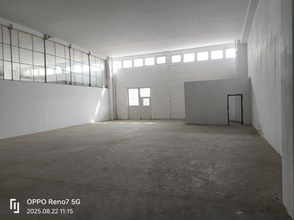 Spațiu industrial/comercial de închiriat