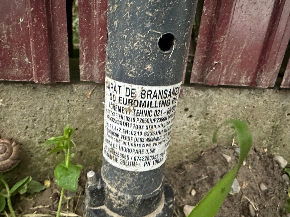 Teren intravilan de vanzare ,Comuna Golesti str Garlei 