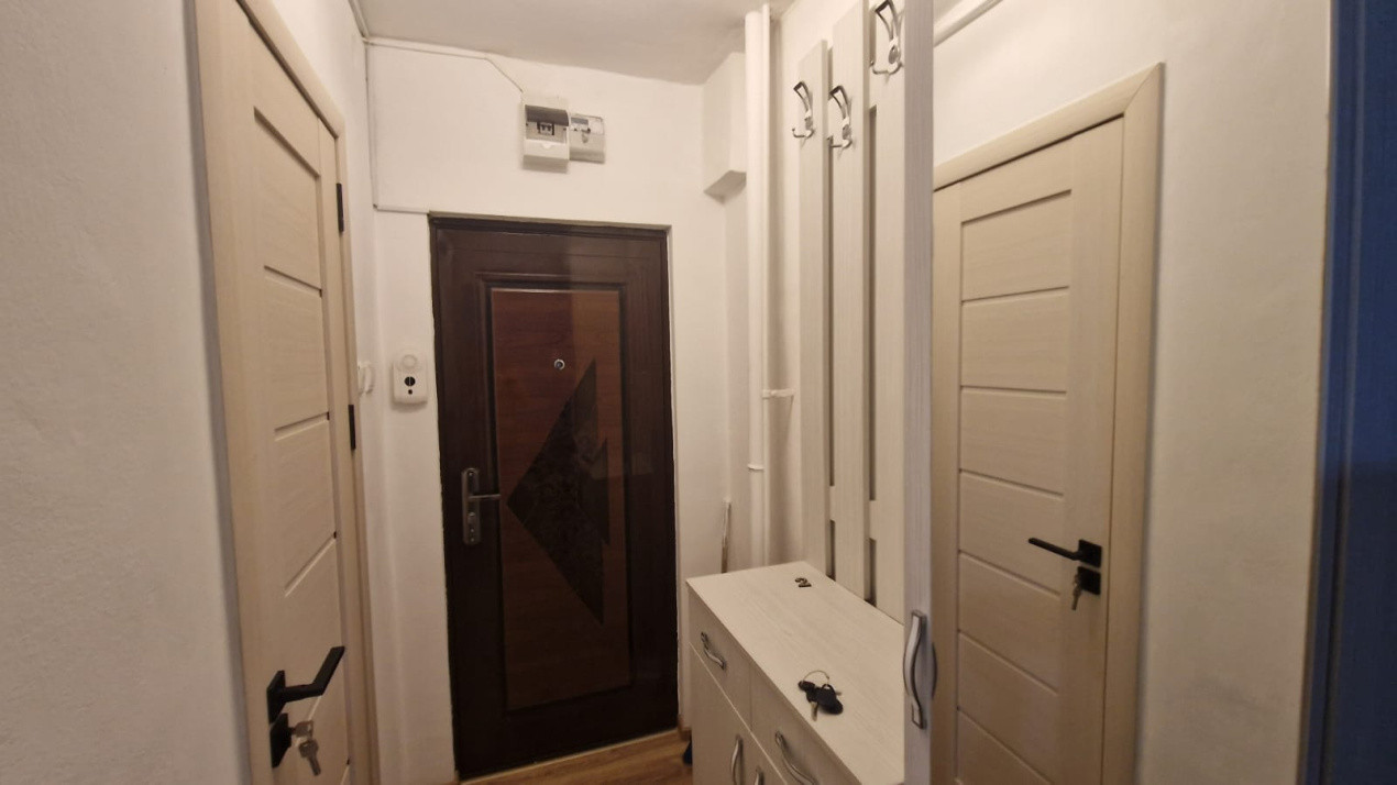 Apartament 2 camere, semidecomandat, 35mp, Valea Rosie, zona Profi