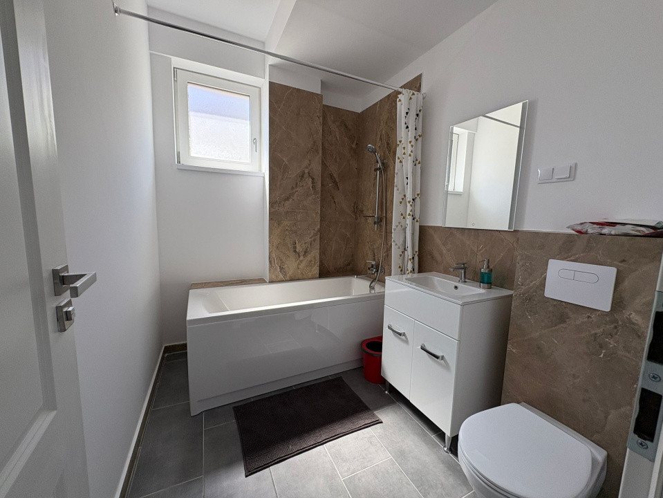 Apartament, 2 camere, decomandat, 55 mp, Cartier Rovine, Zona Parculetului 