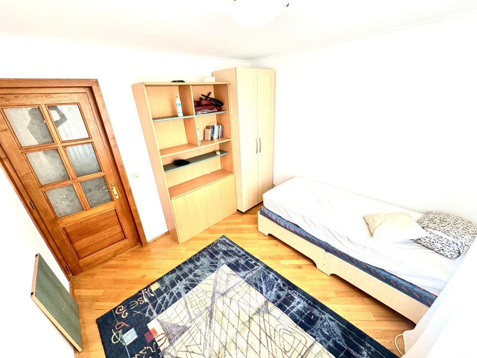 Apartament spațios 4 camere, 130 mp, lângă Parcul Herăstrău, centrală proprie! 