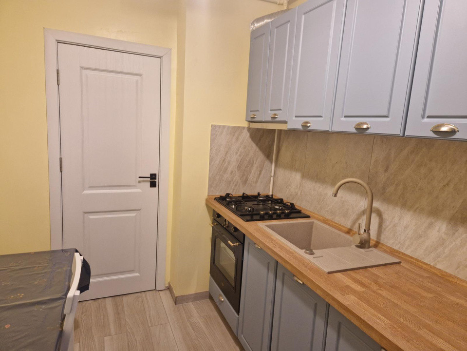 Apartament | 3 camere + 69 mp  | de inchiriat-zona  B-dul Vasile Milea