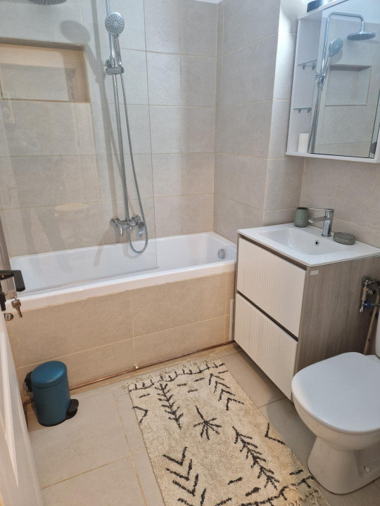 Apartament | 3 camere + 69 mp  | de inchiriat-zona  B-dul Vasile Milea