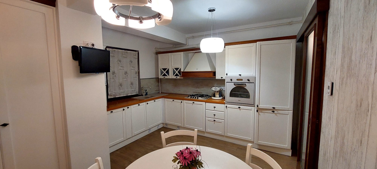 Apartament 3 camere, supratafata utila 104mp, spre vanzare Parcul SubArini