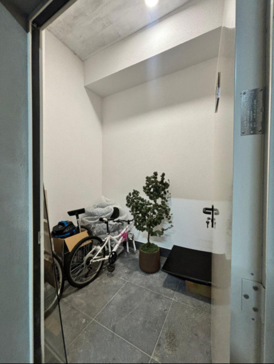 Apartament cu 2 camere boxa si loc de parcare subteran 