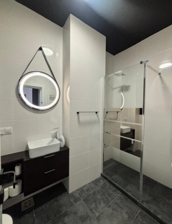 Apartament cu 2 camere boxa si loc de parcare subteran 