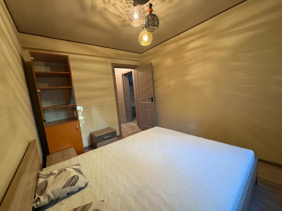 Apartament, 2 camere, semidecomandat, 45 mp, Cartier Brazda, Zona Liceu CFR