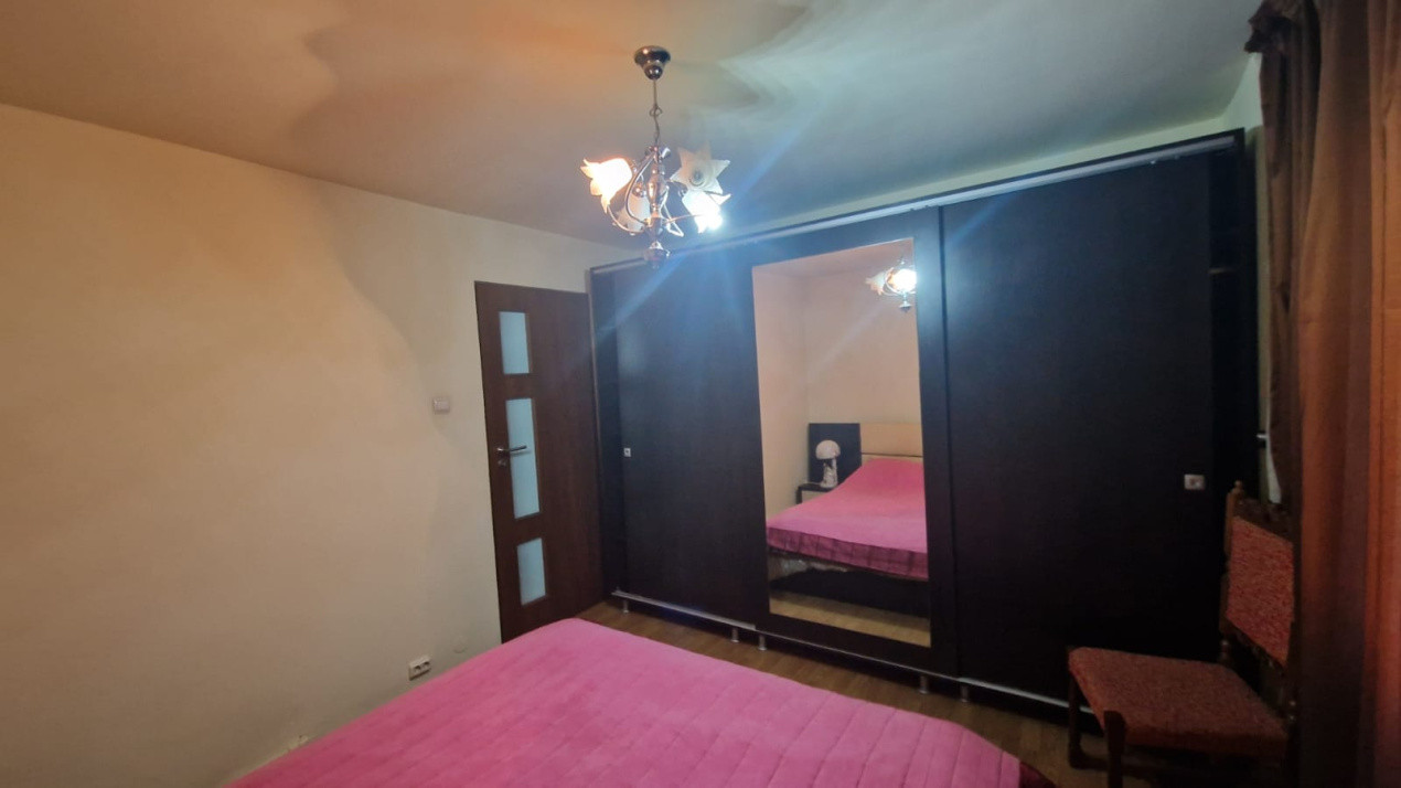Apartament 4 camere, decomandat, 96mp, cartier 1 mai, zona Ciuperca