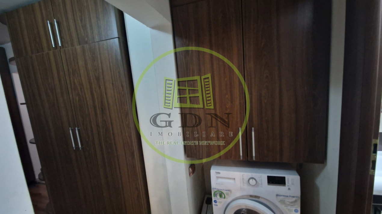Apartament 4 camere, decomandat, 96mp, cartier 1 mai, zona Ciuperca