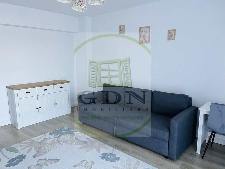 Inchiriere garsoniera Tractorul, Brașov 420€