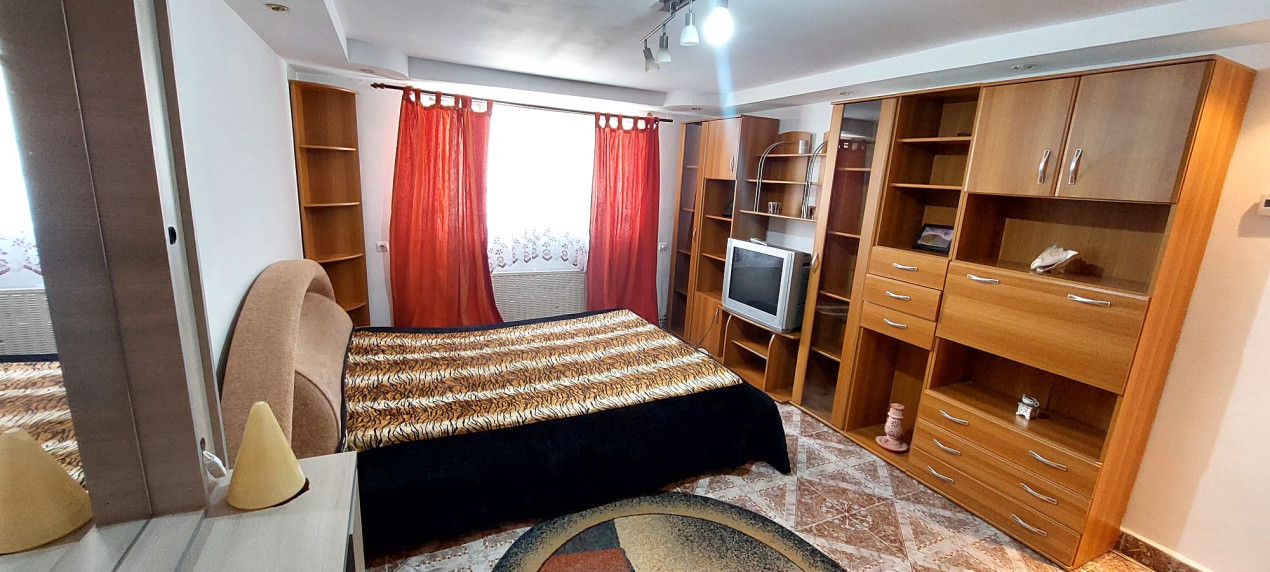 Garsoniera dubla 65mp utili la casa,spre inchiriere pe Calea Poplacii