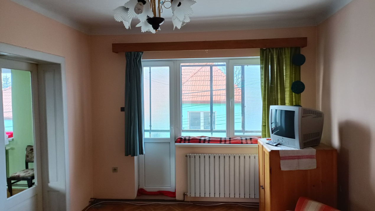 Casă vilă de închiriat -birouri - afacere - locuință