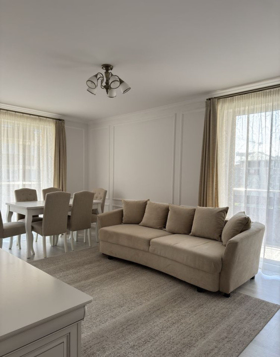 Apartament 3 camere Zona Tractorul,langa Mall Coresi