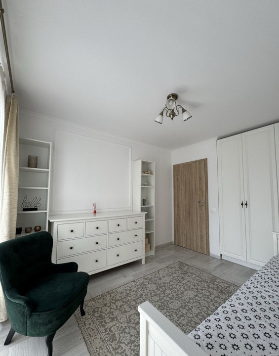 Apartament 3 camere, boxa si parcare Tractorul Brasov