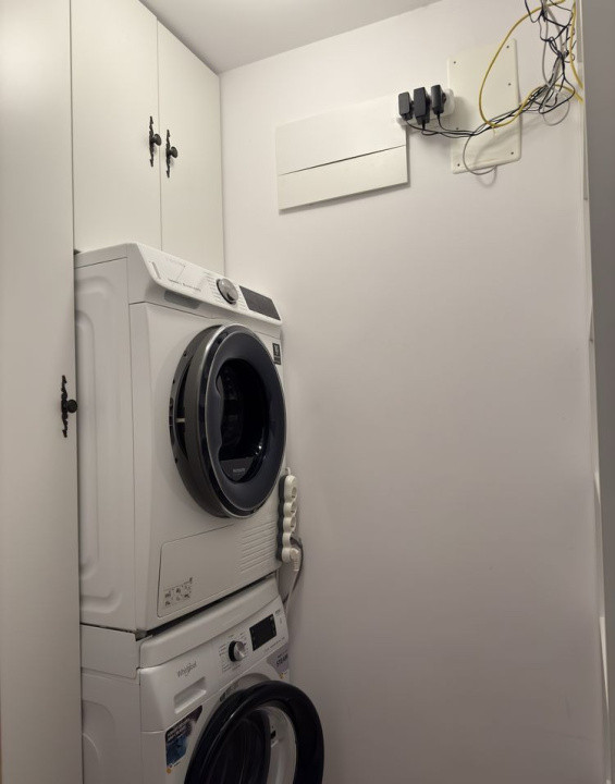 Apartament 3 camere, boxa si parcare Tractorul Brasov