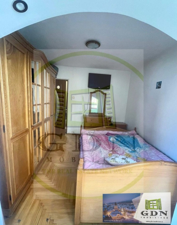 Inchiriere apartament 3 camere Florilor Brașov