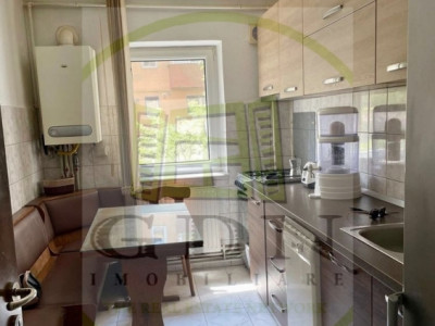 Inchiriere apartament 3 camere Florilor Brașov