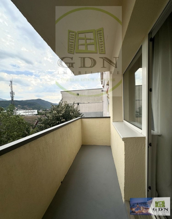 Inchiriere apartament 3 camere Bartolomeu