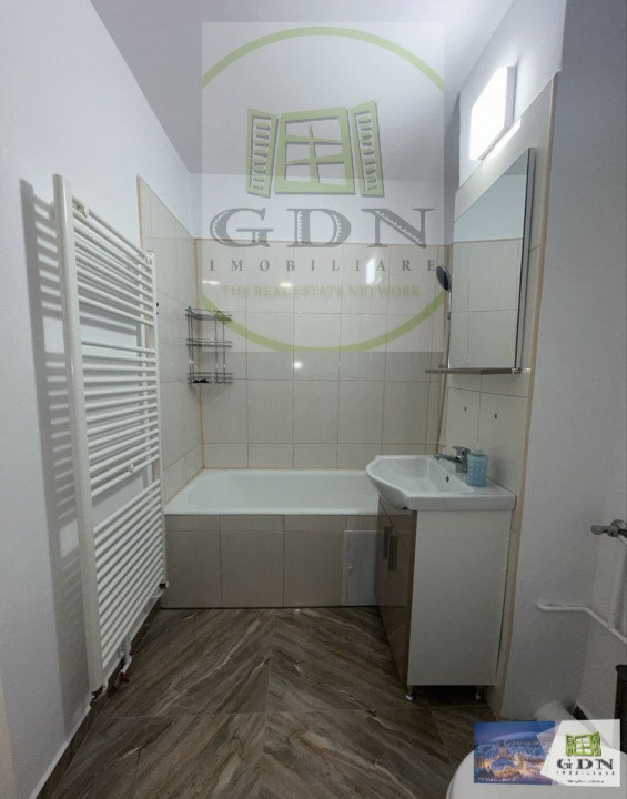 Inchiriere apartament 3 camere Bartolomeu