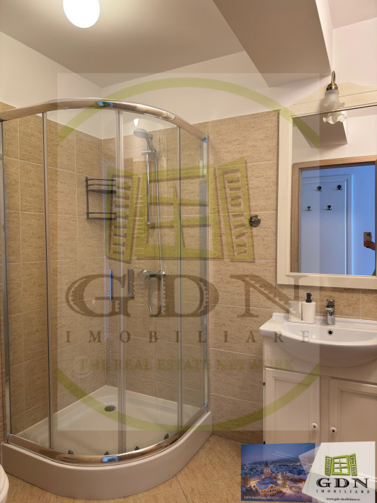 Inchiriere apartament 3 camere Urban Brașov
