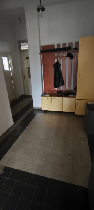 Spatiu birou ultracentral 93 mp