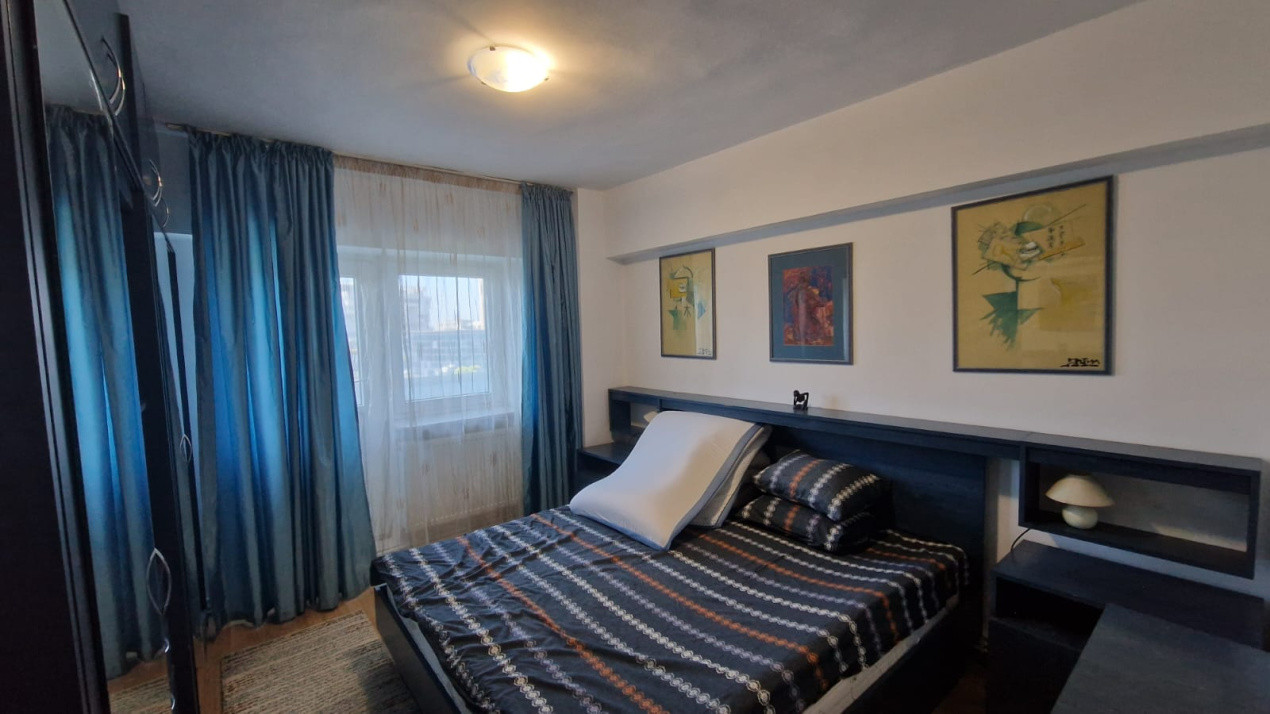 Apartament 3 camere, open space, 90mp, centru, zona Mc Donald"s