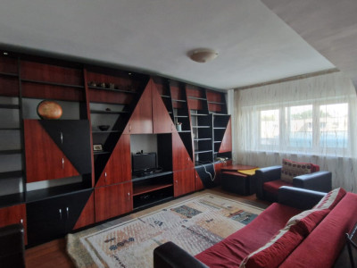 Apartament 3 camere, open space, 90mp, centru, zona Mc Donald"s