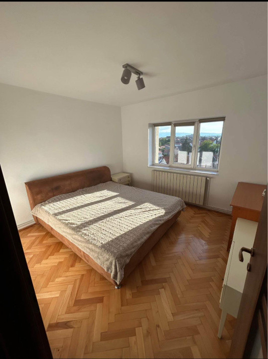 De închiriat apartament 3 camere –57 mp-  zona Promenada Mall