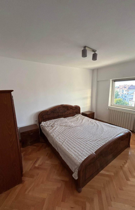 De închiriat apartament 3 camere –57 mp-  zona Promenada Mall