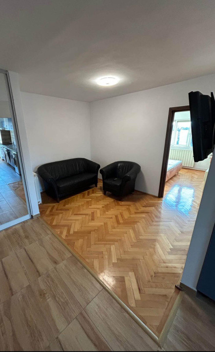 De închiriat apartament 3 camere –57 mp-  zona Promenada Mall
