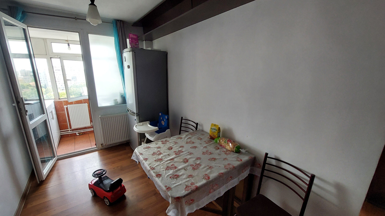 Apartament doua camere decomandat, etajul 10, Brazda zona Simplon