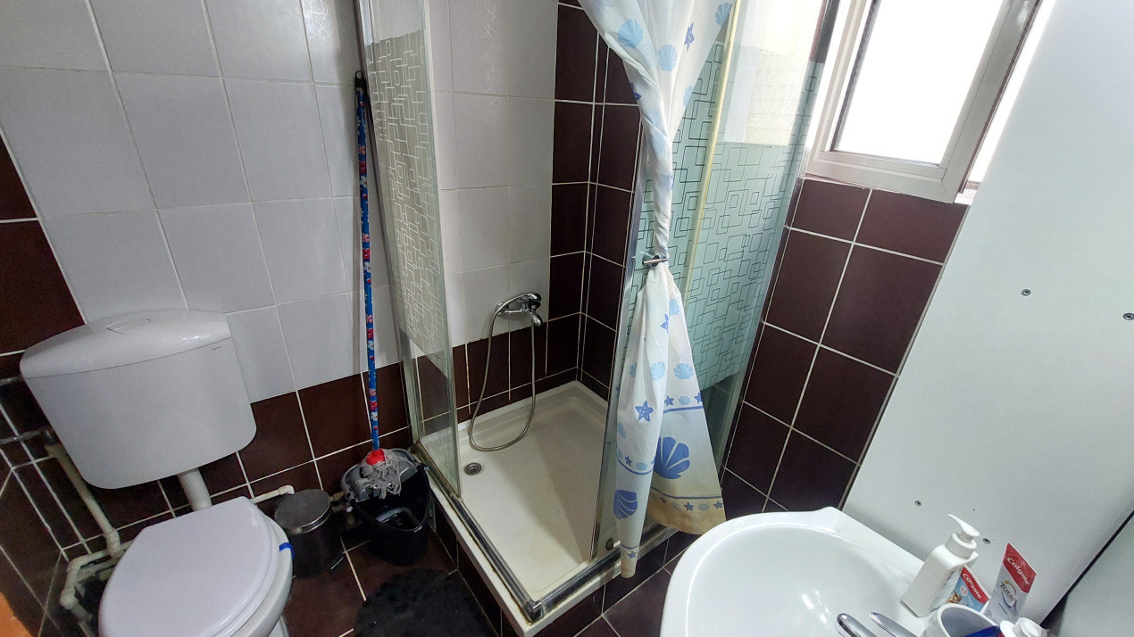 Apartament doua camere decomandat, etajul 10, Brazda zona Simplon