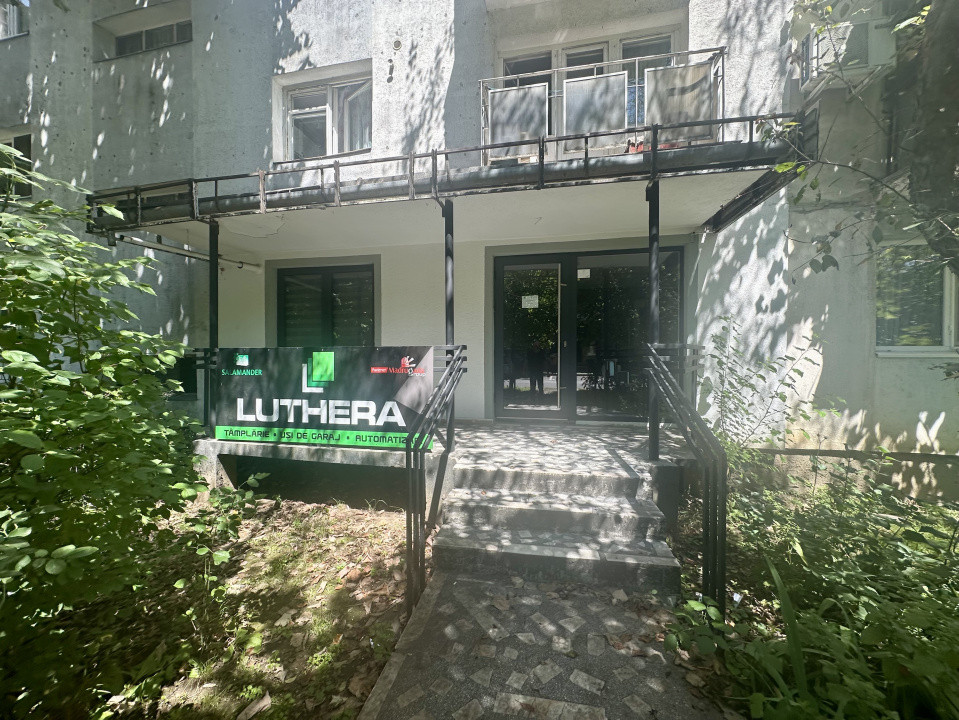 Spațiu comercial de închiriat 