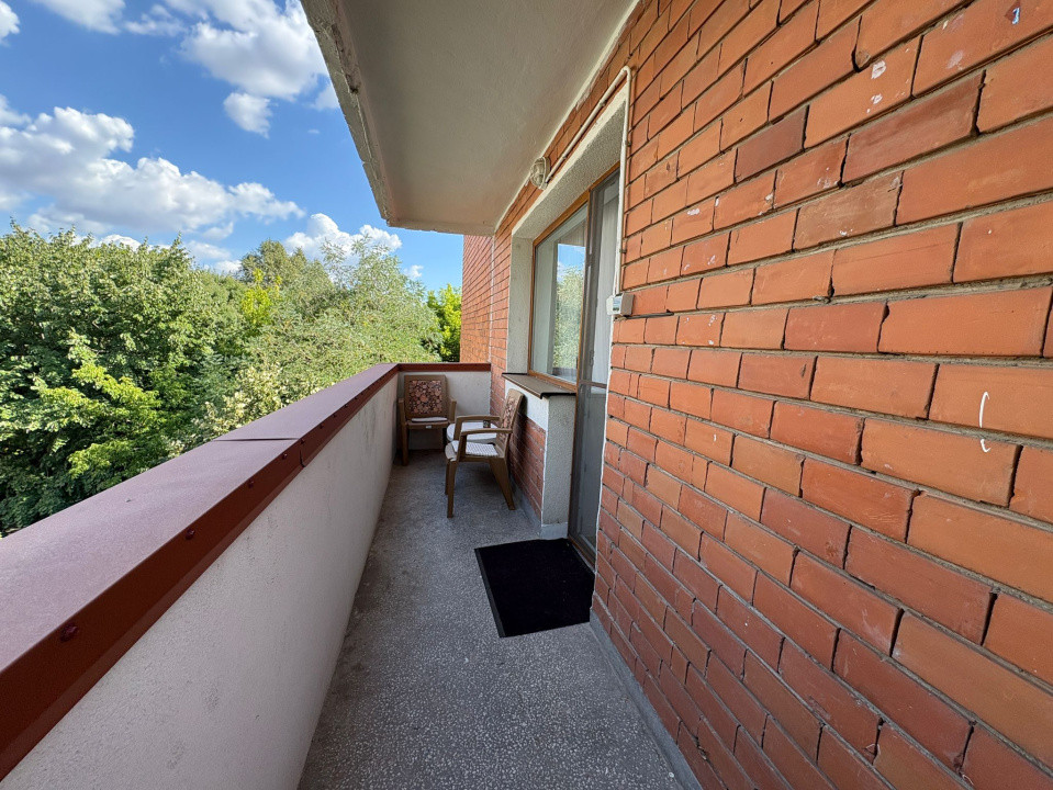 Apartament, 2 camere, decomandat, 51 mp, Cartier 1 Mai, Zona Spitalul Nr. 1 