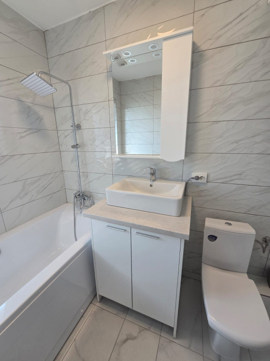 Ofertă de închiriere apart. cu 2 camere, Zona Cordoș/Dâmbul Rotund