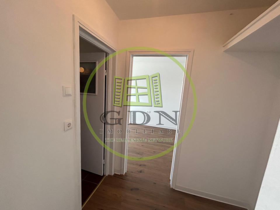 Apartament 2 camere ,47 mp + balcon, Zona Terezian