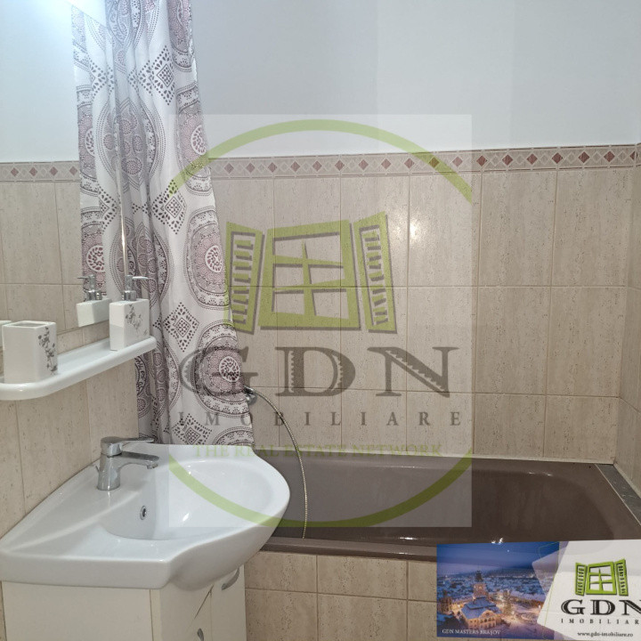 Inchiriere garsoniera 420 € Brașov