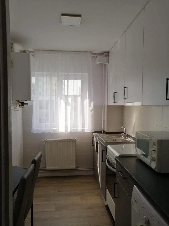 Închiriere apart. cu 2 camere, 60 mp., Gheorgheni, 550 Eur