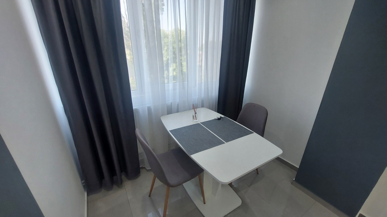 Garsoniera semidecomandata, etajul 5, renovata, Brazda zona Doljului