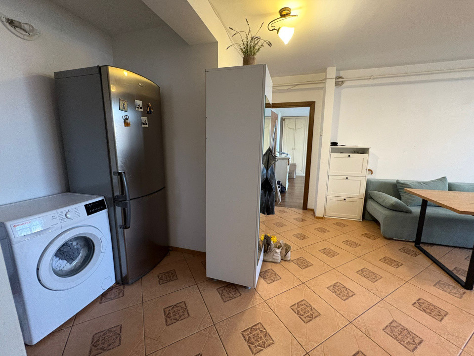 Apartament, 2 camere, 73 mp, decomandat, Calea Severinului, Zona Promenada