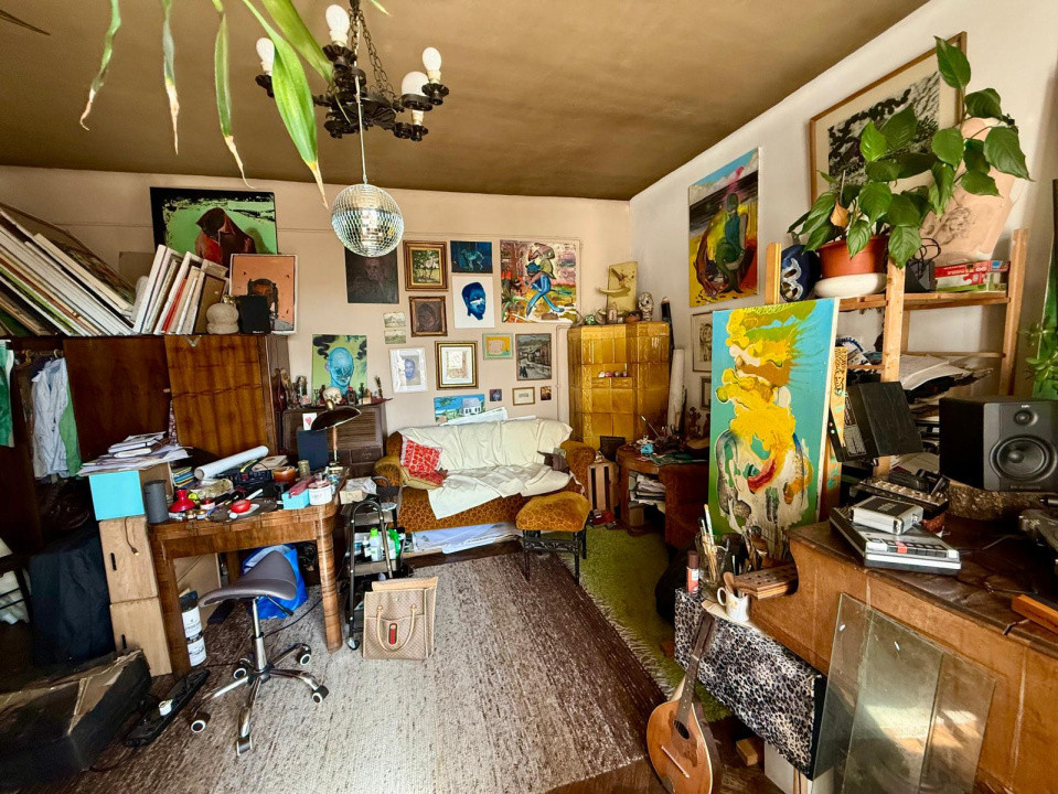 Ofertă de vânzare apart. cu 3 camere lângă Piata Unirii