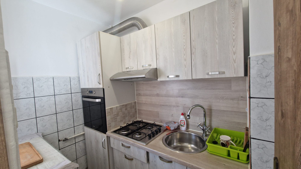 Garsoniera semidecomandata, 31mp, Brazda lui Novac, zona restaurant Baba Novac