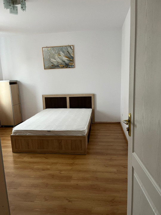 Apartament de închiriat | 2 camere- 59 mp+3 mp balcon | zona Turnișor 