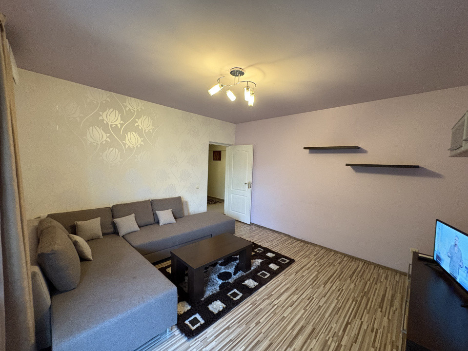 Apartament de închiriat | 2 camere- 59 mp+3 mp balcon | zona Turnișor 